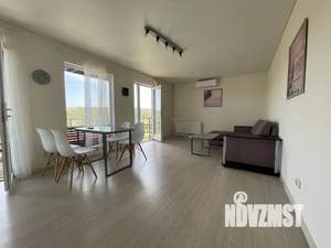 1-к квартира, посуточно, 60м2, 1/3 этаж
