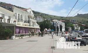 2-к квартира, посуточно, 42м2, 1/2 этаж