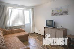 1-к квартира, посуточно, 33м2, 4/6 этаж