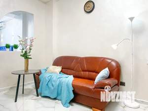 Студия квартира, посуточно, 40м2, 11/12 этаж