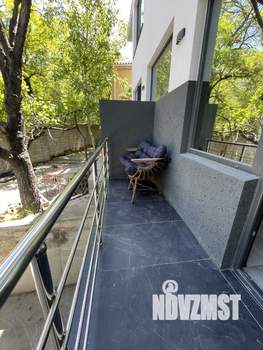 Студия квартира, на длительный срок, 44м2, 1/3 этаж