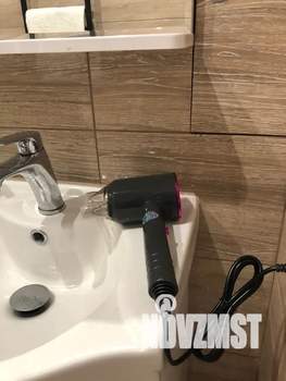 1-к квартира, посуточно, 40м2, 1/7 этаж