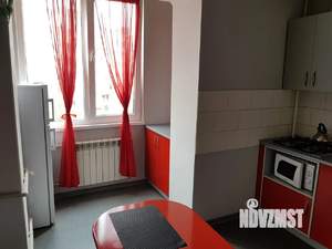 1-к квартира, посуточно, 35м2, 4/5 этаж