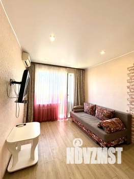 2-к квартира, посуточно, 47м2, 2/4 этаж