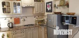 1-к квартира, посуточно, 74м2, 6/6 этаж