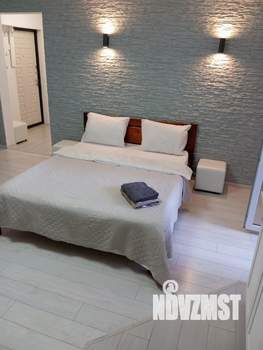 Студия квартира, посуточно, 33м2, 6/8 этаж