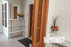 1-к квартира, посуточно, 48м2, 7/9 этаж