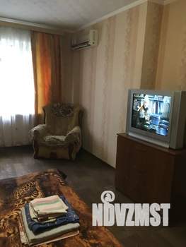 1-к квартира, посуточно, 41м2, 2/9 этаж