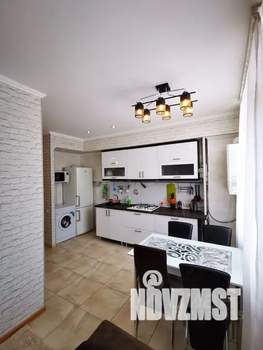 1-к квартира, посуточно, 40м2, 2/10 этаж