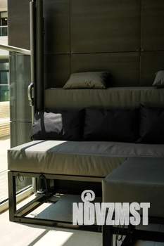 Студия квартира, посуточно, 42м2, 1/5 этаж