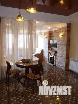 Студия квартира, посуточно, 44м2, 9/12 этаж