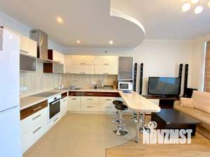 1-к квартира, посуточно, 37м2, 1/1 этаж