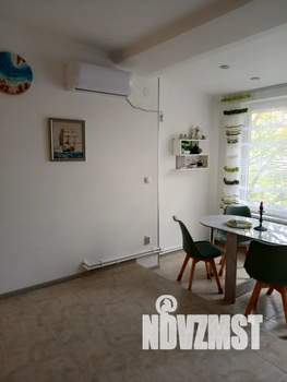 2-к квартира, посуточно, 54м2, 1/1 этаж