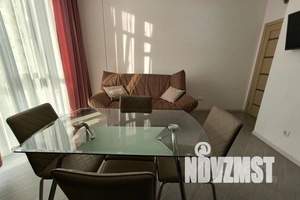 1-к квартира, посуточно, 57м2, 4/10 этаж