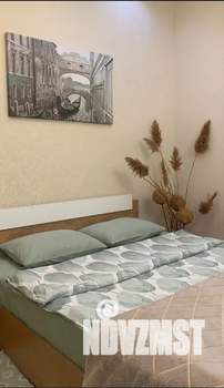 Студия квартира, посуточно, 35м2, 2/3 этаж