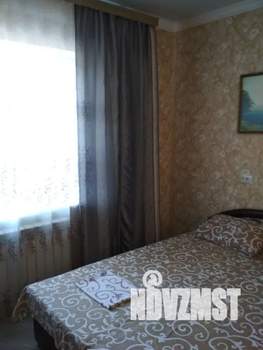 Студия квартира, посуточно, 28м2, 1/3 этаж