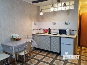 Студия квартира, посуточно, 29м2, 1/2 этаж