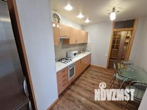 2-к квартира, посуточно, 57м2, 3/5 этаж