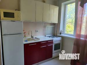1-к квартира, посуточно, 38м2, 3/5 этаж