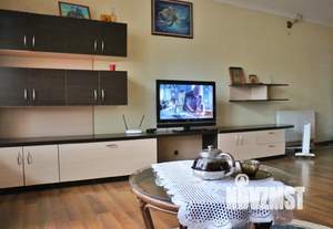 1-к квартира, посуточно, 44м2, 2/2 этаж