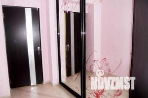 2-к квартира, посуточно, 45м2, 3/5 этаж