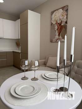 Студия квартира, посуточно, 40м2, 2/5 этаж