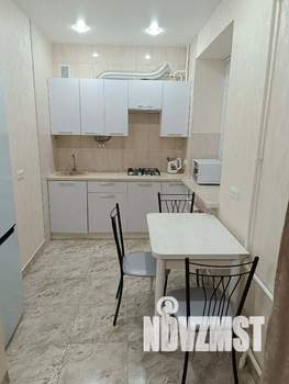 1-к квартира, посуточно, 48м2, 1/3 этаж