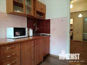 1-к квартира, посуточно, 38м2, 1/9 этаж