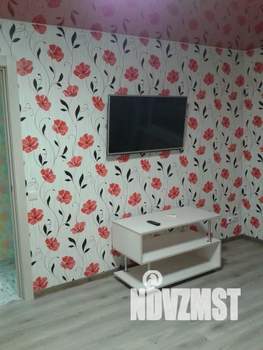 1-к квартира, посуточно, 42м2, 3/5 этаж