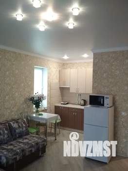 Студия квартира, посуточно, 28м2, 1/3 этаж