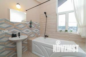 2-к квартира, посуточно, 47м2, 2/2 этаж