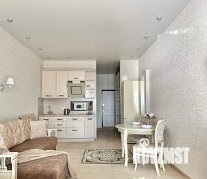 Студия квартира, посуточно, 35м2, 4/6 этаж