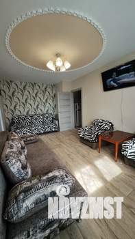 2-к квартира, посуточно, 45м2, 1/5 этаж