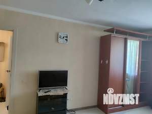 1-к квартира, посуточно, 38м2, 3/5 этаж