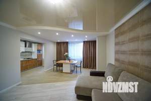 3-к квартира, посуточно, 130м2, 1/10 этаж