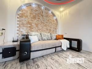 1-к квартира, посуточно, 40м2, 1/6 этаж