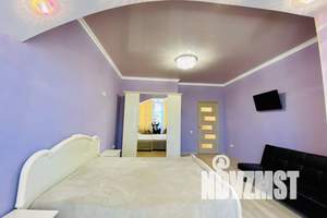 1-к квартира, посуточно, 49м2, 1/6 этаж