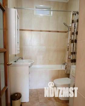 3-к квартира, посуточно, 78м2, 1/1 этаж