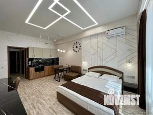 Студия квартира, посуточно, 36м2, 2/10 этаж