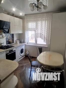 1-к квартира, посуточно, 49м2, 8/10 этаж