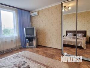 1-к квартира, посуточно, 42м2, 2/9 этаж