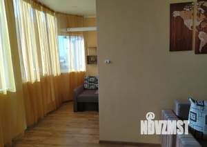 1-к квартира, посуточно, 43м2, 7/10 этаж