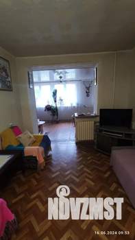 1-к квартира, посуточно, 45м2, 1/5 этаж