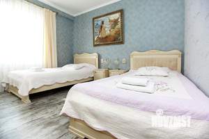 2-к квартира, посуточно, 60м2, 1/1 этаж