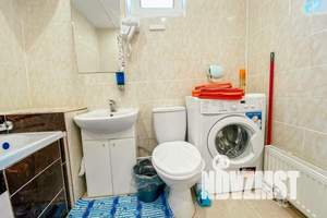 1-к квартира, посуточно, 40м2, 1/2 этаж