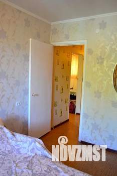 1-к квартира, посуточно, 30м2, 3/9 этаж