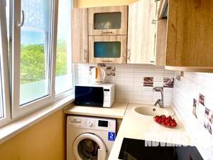 1-к квартира, посуточно, 35м2, 2/4 этаж