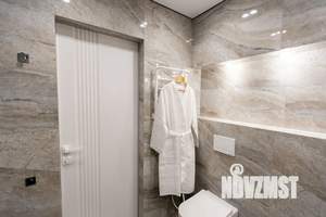Студия квартира, посуточно, 45м2, 3/10 этаж