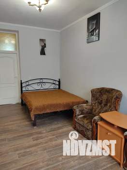 1-к квартира, посуточно, 43м2, 3/7 этаж