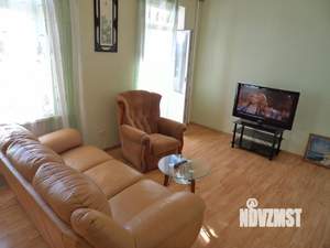 2-к квартира, посуточно, 54м2, 1/1 этаж